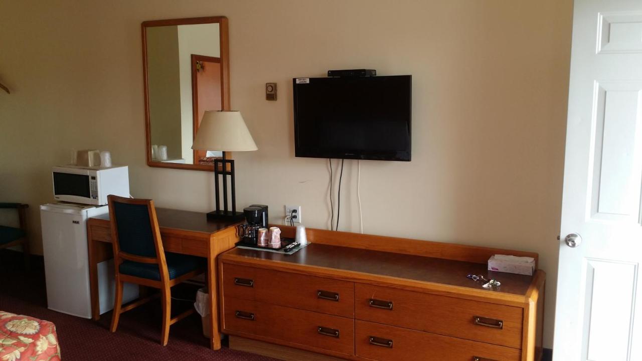 River Mist Inn Sturgeon Falls Bagian luar foto