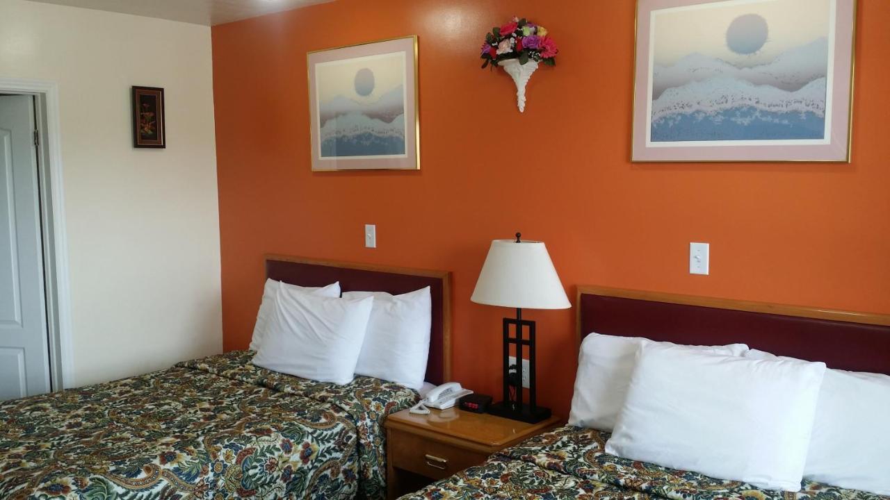River Mist Inn Sturgeon Falls Bagian luar foto