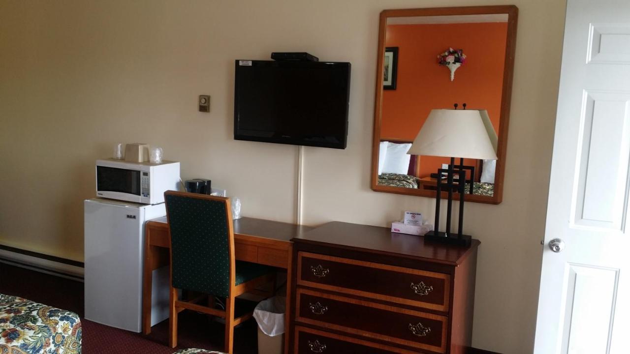 River Mist Inn Sturgeon Falls Bagian luar foto