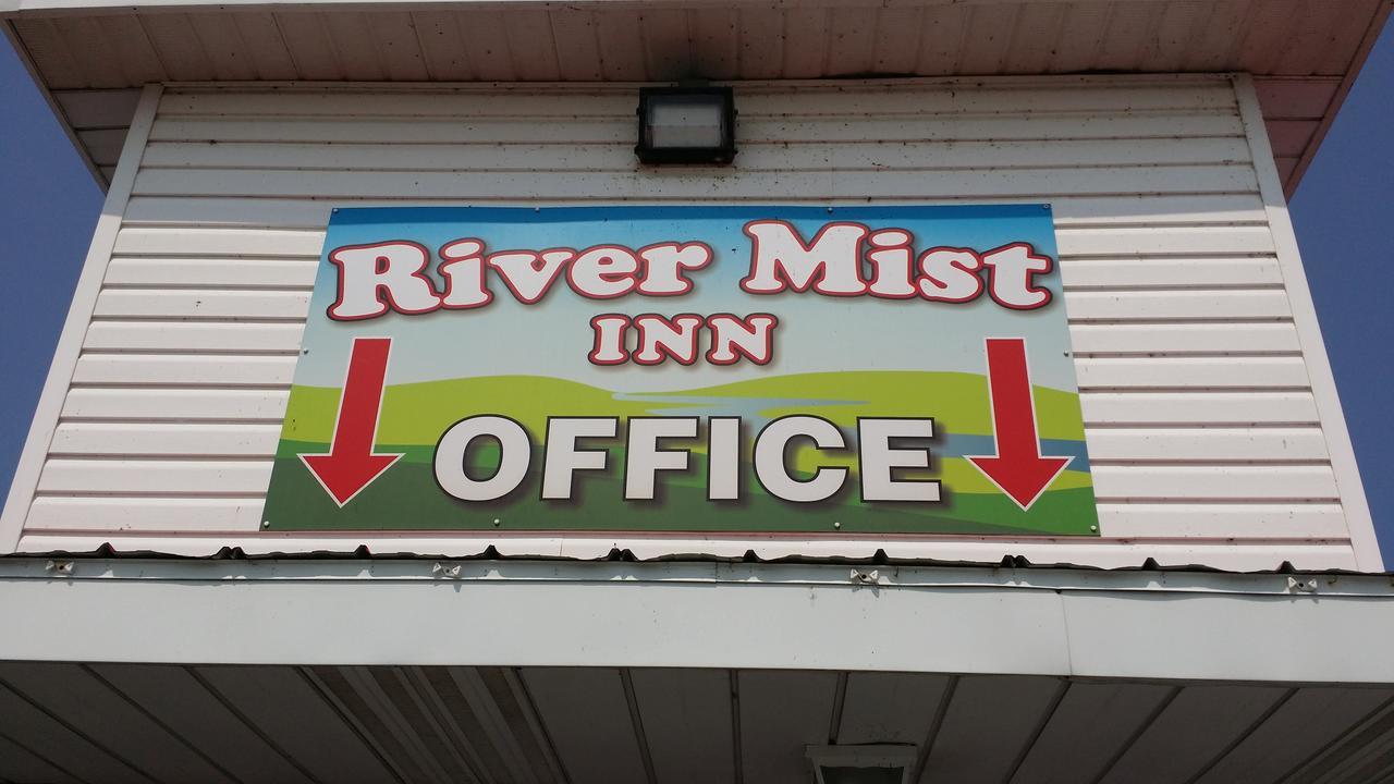 River Mist Inn Sturgeon Falls Bagian luar foto